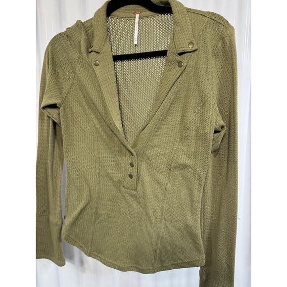 Free People Catalina Thermal Top Open V Flared Cuffs In Army Green Size Medium. - Picture 1 of 6
